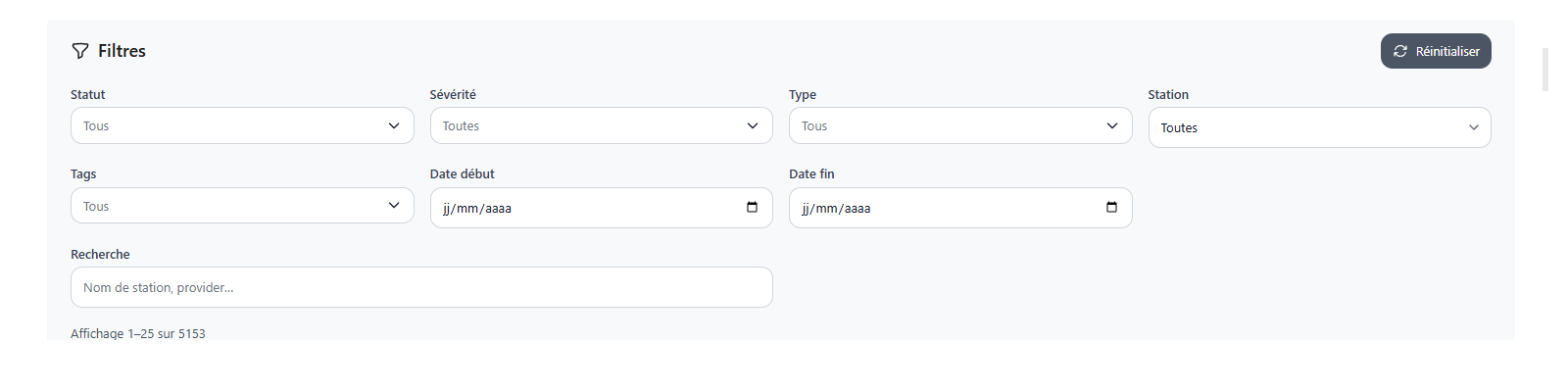 Zoom sur la barre de filtres Smart Alarms : statut, sévérité, type, station, tags, dates et recherche